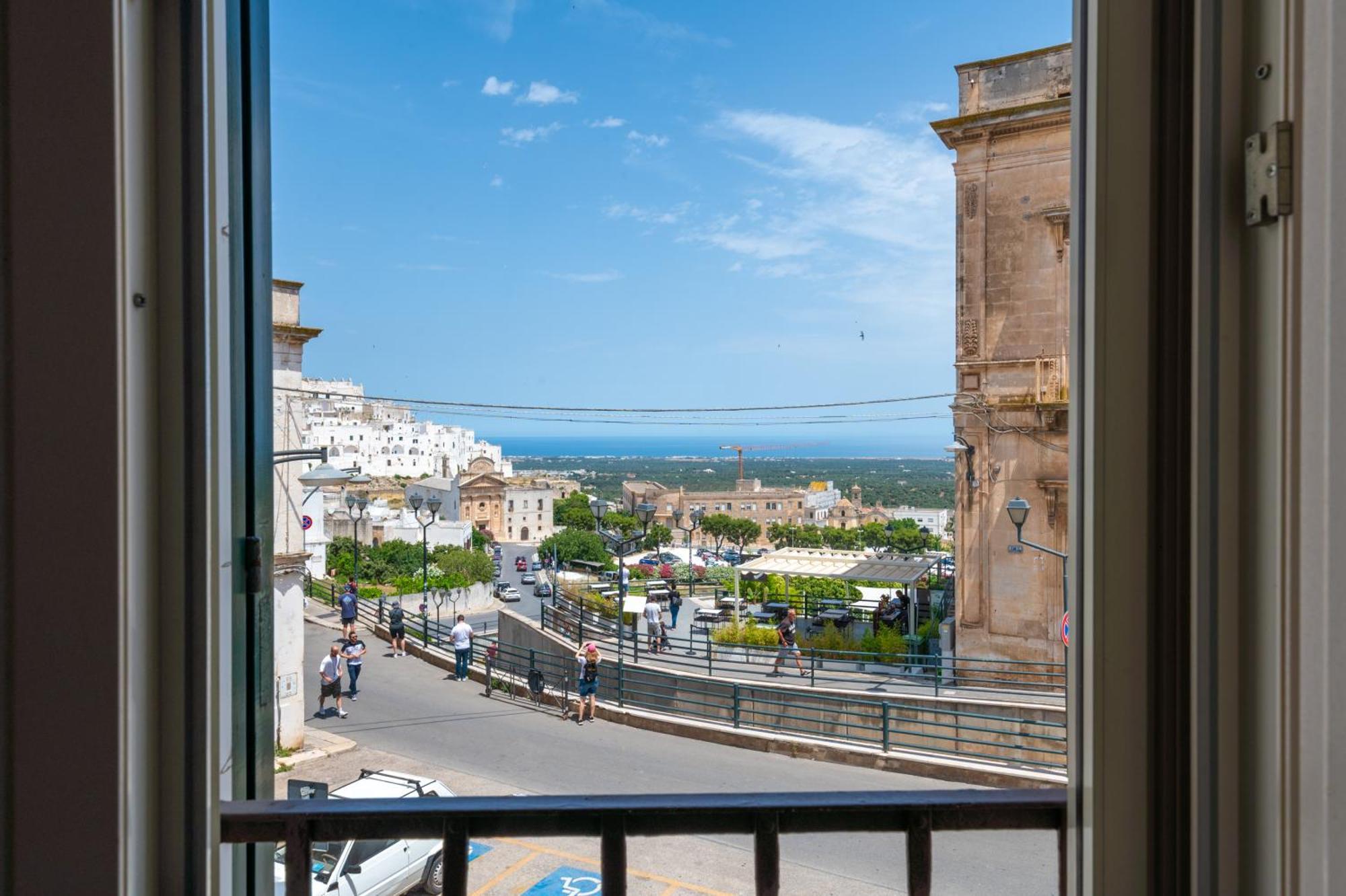 Le Bianche Suites Ostuni Habitación foto